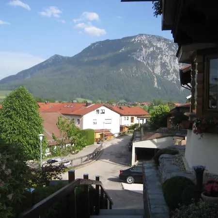 Apartamento Gastehaus Becker *